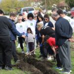 Τρίκαλα:-Φυτεύτηκαν-70-νέα-δέντρα-στη-Μεγάρχη