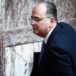 Παραιτήθηκε-ο-Μακάριος-Λαζαρίδης