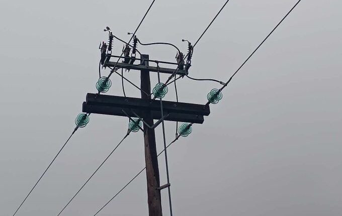 Παραλογισμός-στη-Θάσο:-Μένουν-χωρίς-ρεύμα-για-πάνω-από-δύο-μήνες-γιατί…-πλήρωσαν-0,03-ευρώ-παραπάνω