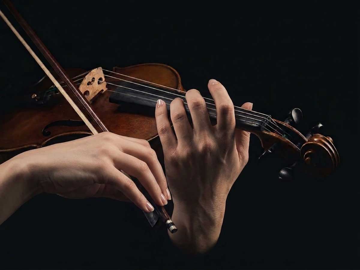 Τρίκαλα:-Σεμινάριο-βιολιού-με-τον-Δημήτρη-Χανδράκη