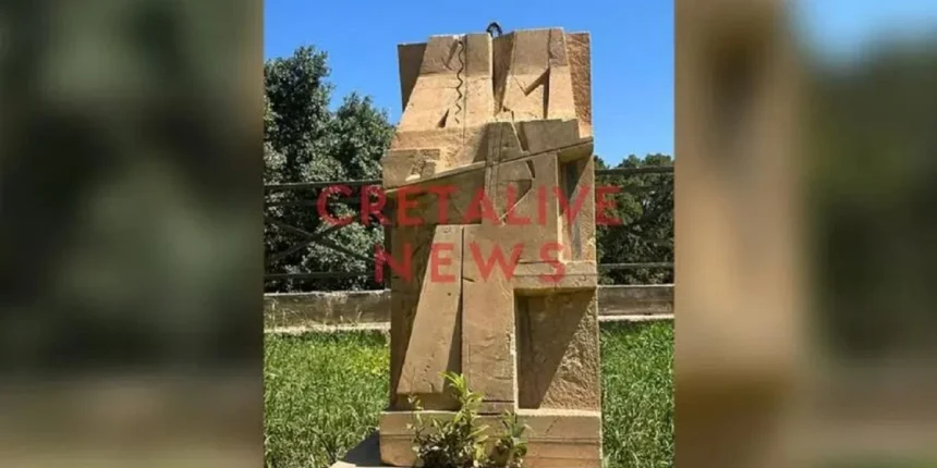 Ηράκλειο:-Άγνωστοι-αποκεφάλισαν-την-προτομή-του-Νίκου-Ξυλούρη-–-«Είναι-εξοργιστικό»-ανέφερε-η-αντιδήμαρχος-Πολιτισμού