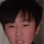 Κινέζος-τραγουδάει-το-«Παραμυθιάζομαι»-του-Παντελή-Παντελίδη-και-γίνεται-viral-στο-tiktok