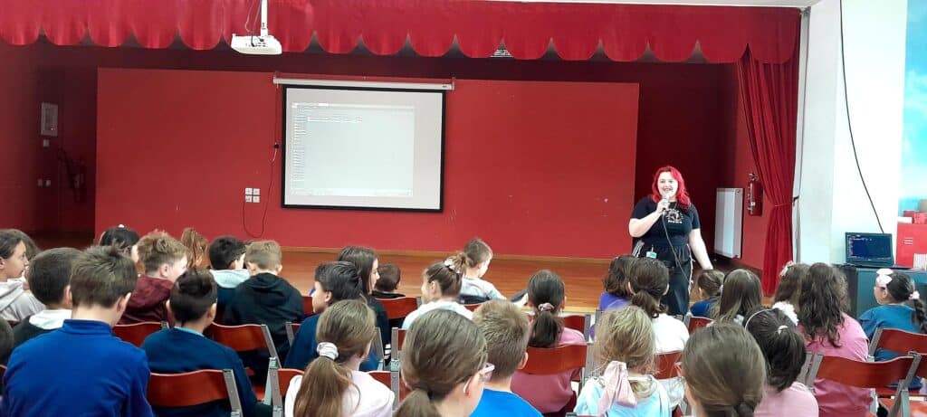 Βιβλιοθήκη-Καλαμπάκας-στο-5ο-Δημοτικό-για-την-Ημέρα-Βιβλίου