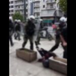 Ανατριχιαστικό-βίντεο-στο-Εφετείο:-Η-στιγμή-που-άνδρας-των-ΜΑΤ-σπρώχνει-κοπέλα-πάνω-σε-ζαρντινιέρα