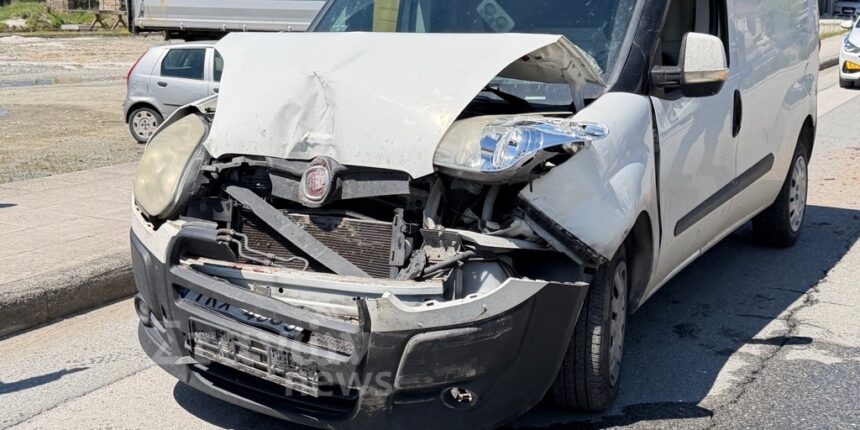 Καραμπόλα-τριών-οχημάτων-στην-οδό-Πίνδου-στην-Καλαμπάκα