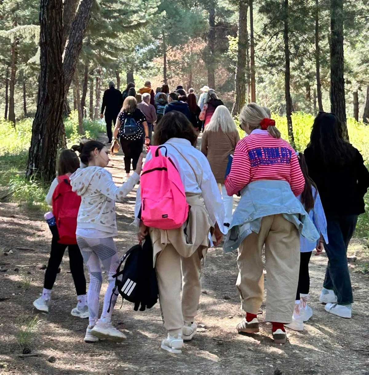 Πράσινη-απόβαση-Σαρακατσαναίων-στον-Προφήτη-Ηλία
