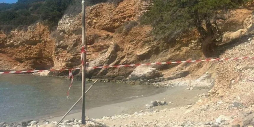 Περίεργο-εύρημα-σε-παραλία-στον-Άγιο-Νικόλαο-Κρήτης-–-Μοιάζει-με-εξάρτημα-πυραυλικού-συστήματος