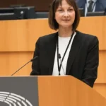 Έλενα-Κουντουρά:-Με-7-νέες-ερωτήσεις-στην-Κομισιόν-και  επιστολή-στον-Επίτροπο-Φίττο-διεκδικεί-τα-μπουν-τα-νησιά-στον-πυρήνα-της-ευρωπαϊκής-ανταγωνιστικότητας