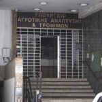 Προβληματισμένοι-οι-αγρότες-της-Λάρισας