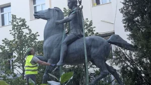 Όταν-ο-Μέγας-Αλέξανδρος-«ενοχλεί»-τους-Τούρκους