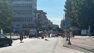 Τρίκαλα:-Επισκευάζουν-την-προβληματική-διάβαση