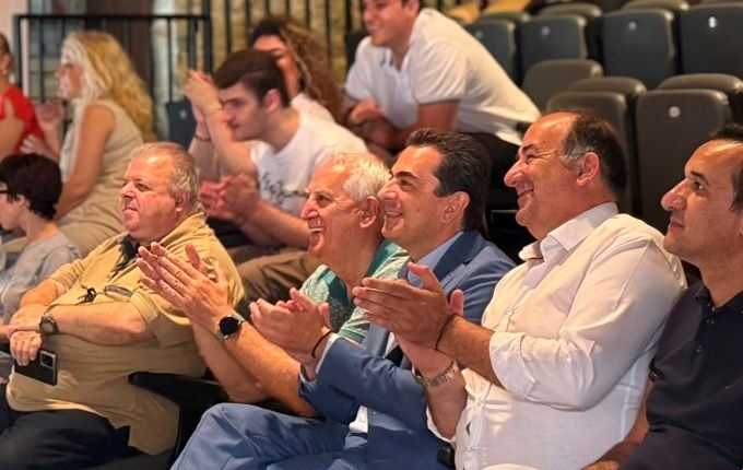 Στην-εκδήλωση-του-ΕΕΕΕΚ-Τρικάλων-ο-Κώστας-Σκρέκας-για-τη-λήξη-της-σχολικής-χρονιάς