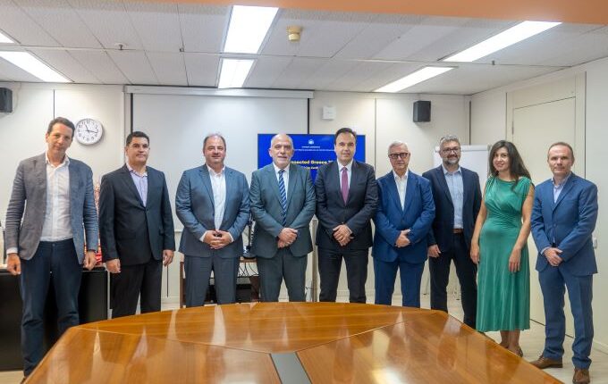 Συνάντηση-με-το-νέο-ΔΣ-της-ΕΕΤΤ-είχε-ο-Υπουργός-Ψηφιακής-Διακυβέρνησης-και-Τεχνητής-Νοημοσύνης-Δημήτρης-Παπαστεργίου