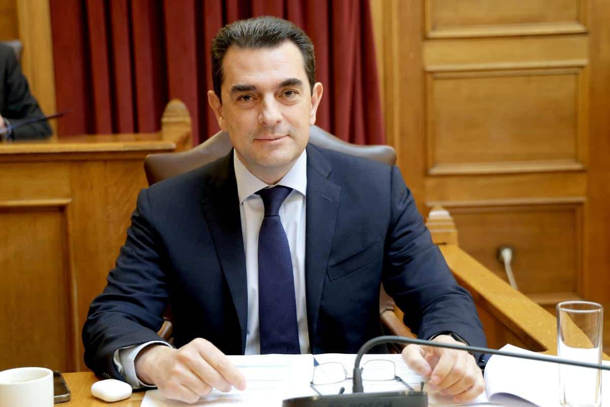 Κώστας-Σκρέκας:-Συγχαρητήρια-στους-επιτυχόντες-των-Πανελλαδικών