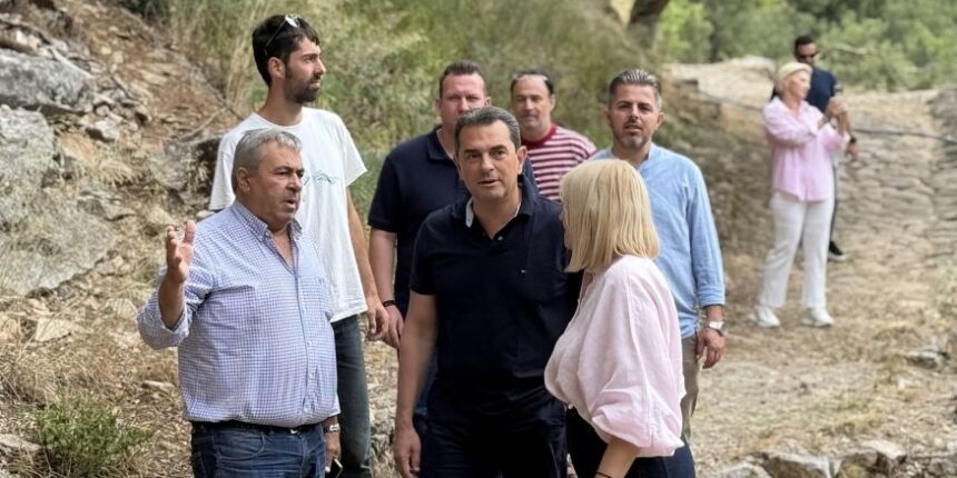 Οδοιπορικό-στα-χωριά-της-Πύλης-και-του-Ασπροποτάμου-ξεκίνησε-ο-Κώστας-Σκρέκας