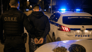 Συνελήφθη-20χρονος-στη-Φαρκαδόνα-για-κατοχή-κάνναβης