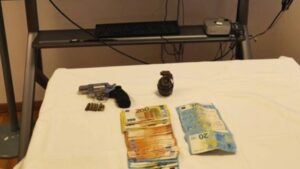 Δύο-συλλήψεις-για-τη-σχεδιαζόμενη-επίθεση-με-χειροβομβίδα-και-στόχο-πιθανότατα-τον-Ντογιάκο
