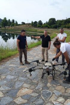 Ελασσόνα:-Παρεμβάσεις-με-drone-κατά-των-κουνουπιών
