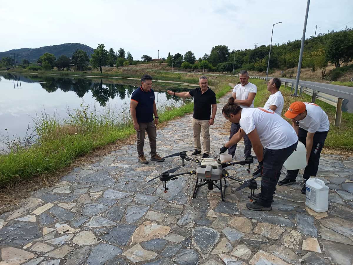 Ελασσόνα:-Παρεμβάσεις-με-drone-κατά-των-κουνουπιών