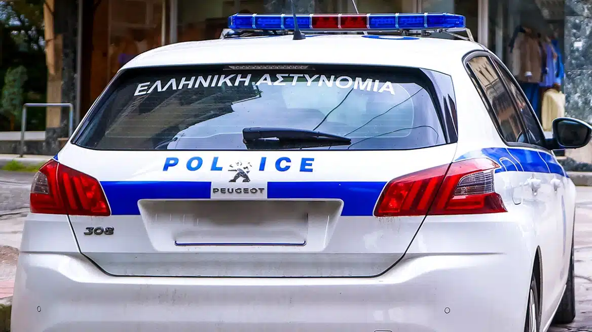 Τρίκαλα:-«Λογιστής»-έπεισε-ηλικιωμένη-να-αφήσει-χρυσαφικά-σε-σακούλα