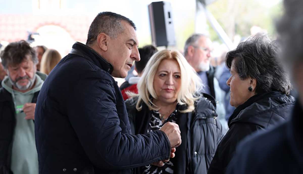 Κουρέτας:-Στις-3-Σεπτεμβρίου-δίπλα-στον-Ανδρουλάκη-μαζί-με-τη-Χρύσα-Ντιντή