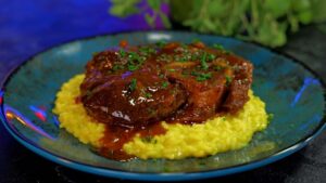 Ζουμερά-Μοσχαρίσια-Κότσια-ossobuco-με-Κρεμώδες-Ριζότο-Σαφράν!