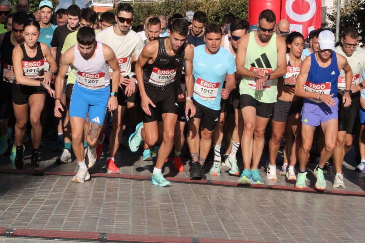 Τα-βλέμματα-στο-run-greece 