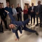 Η-γελοιότητα-σε-όλο-της-το-μεγαλείο-–-Άδωνις-Γεωργιάδης:-Με…-break-dance-η-απάντηση-του-υπουργού-Υγείας-στα-σχόλια-για-το-σύνθημα-«και-α-και-ου-και-ΔΑΠ/ΝΔΦΚ»