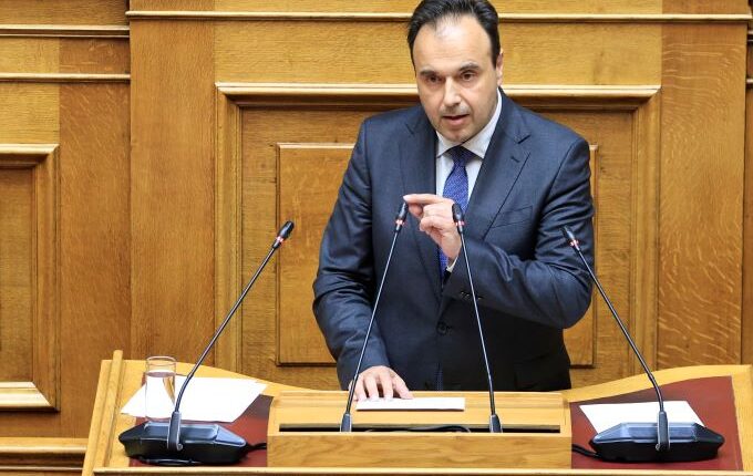 Υπερψηφίστηκε-το-νομοσχέδιο-για-την-προστασία-των-ανηλίκων-στα-μέσα-κοινωνικής-δικτύωσης