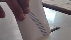 Δημοσκόπηση-metron-analysis:-Κάτω-από-το-25%-η-ΝΔ-στην-πρόθεση-ψήφου-–-Ντέρμπι-για-τη-δεύτερη-θέση